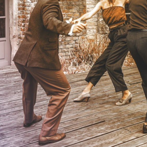 Meet your Posher, Evelyn - Picture 1 of 1